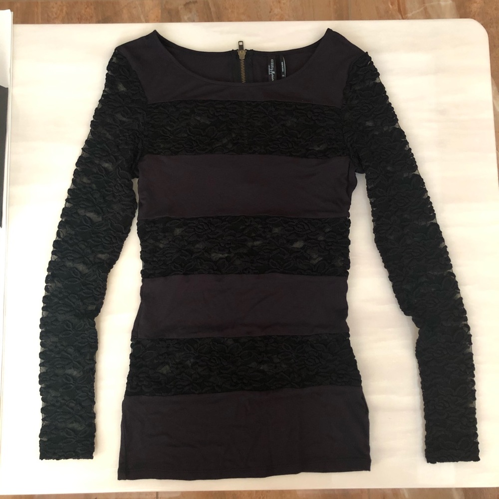 GUESSxMARCIANO Long Laced Top